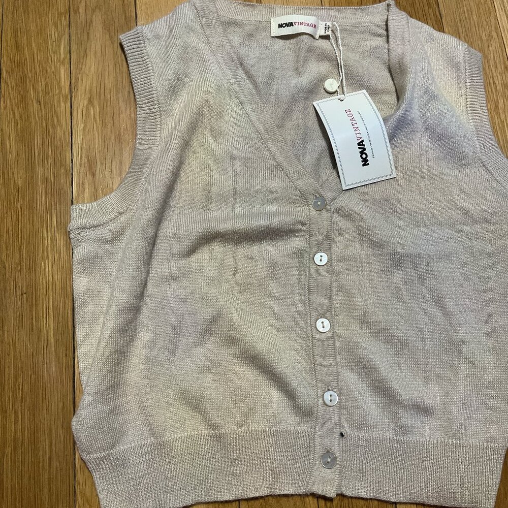 Fashion Nova Vintage Light Brown/Biege Sweater Vest for Women, Small *NEW*